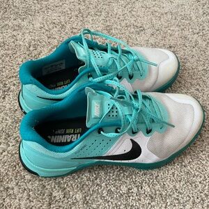 Nike fly wire metcons